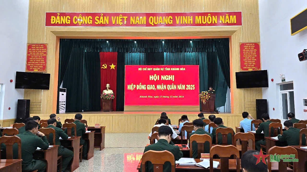 Bộ CHQS tỉnh Khánh Hòa hiệp đồng giao, nhận quân năm 2025